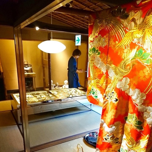 PASS THE BATON 京都 祇園店