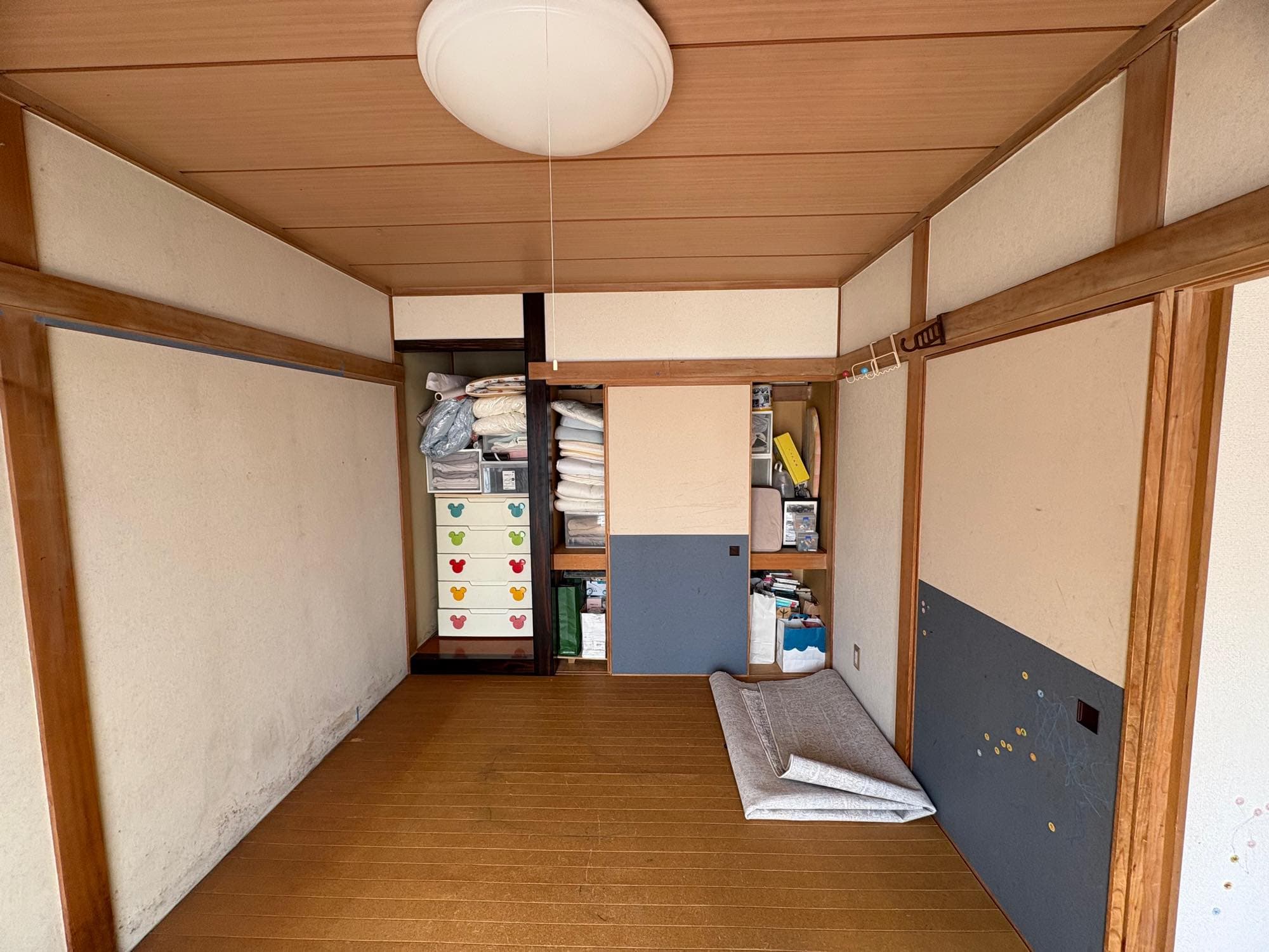【部分リフォーム事例】本棚製作・建具製作・クロス張替で理想の空間づくり
