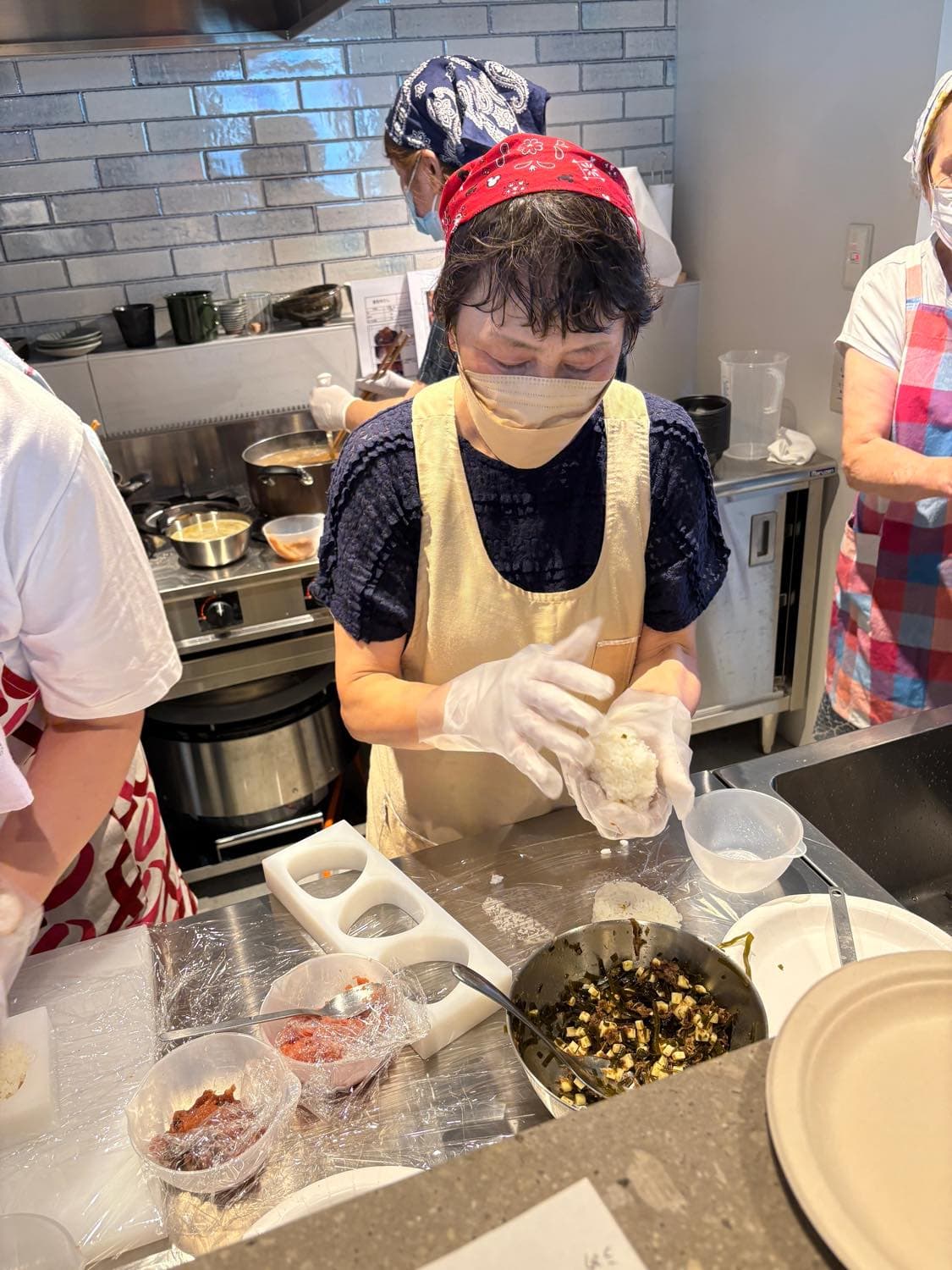 【9/4 オープン】じーちゃんばーちゃんが作るおむすびと豚汁のお店「daria by ジーバーFOOD」