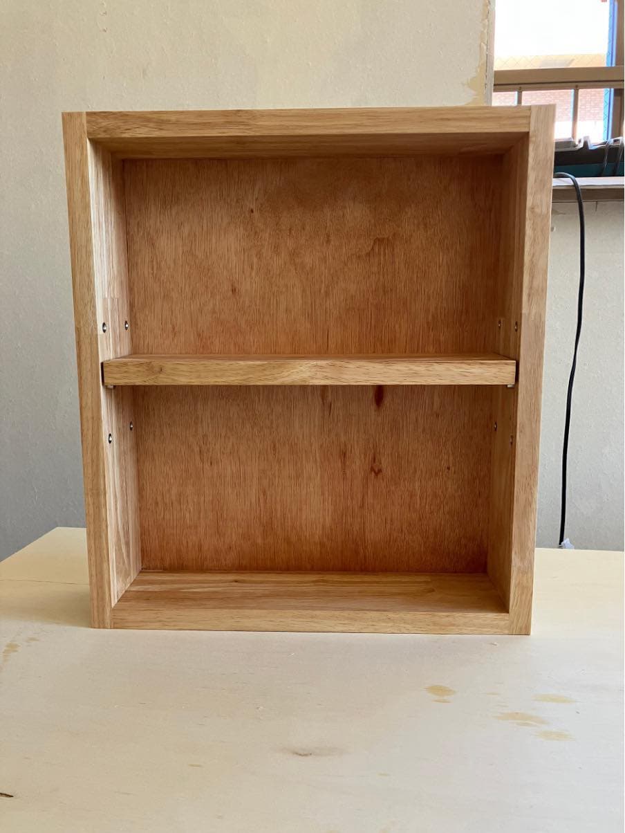 【DIYの参考にも】大工が制作する棚の過程をご紹介