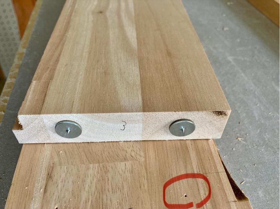 【DIYの参考にも】大工が制作する棚の過程をご紹介