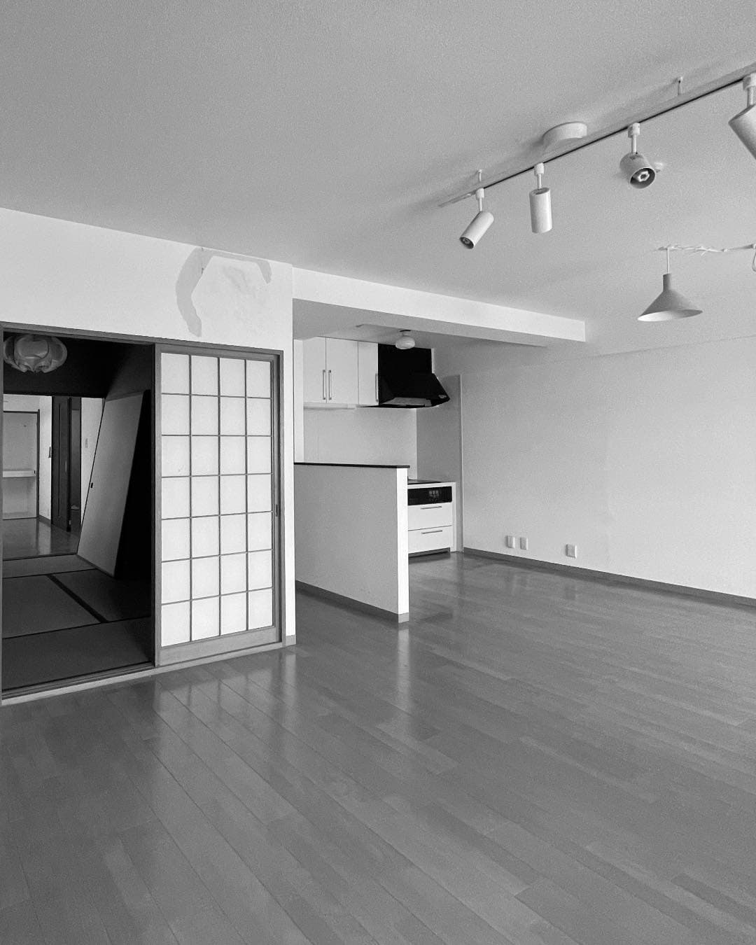 【ビフォーアフター】築47年の中古マンションがリノベーションで「!」驚きとワクワクが詰まった住まいに大変身!