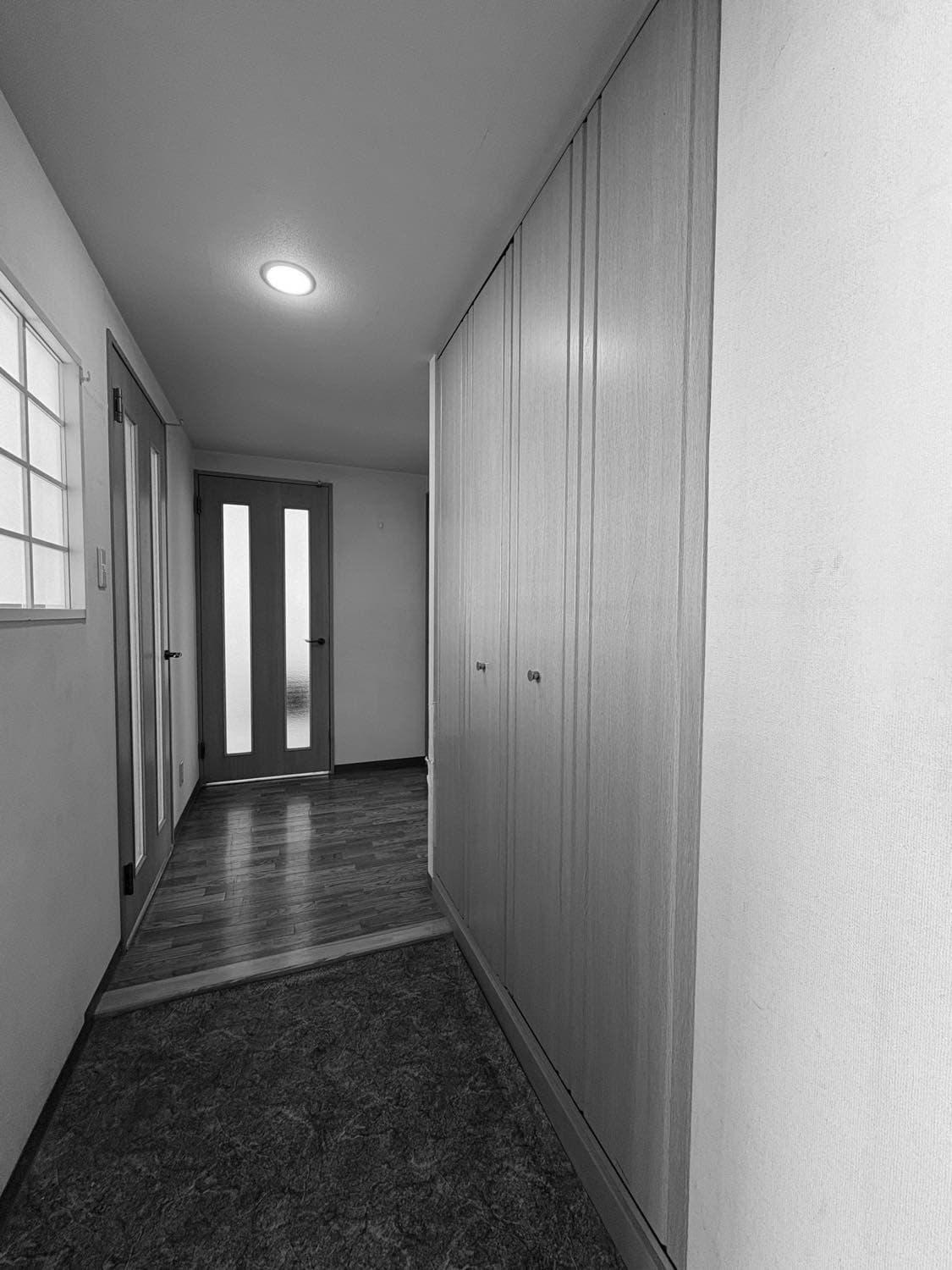 【ビフォーアフター】築28年の中古マンションリノベーションで曲線が描くあたたかい空間に大変身！心地よい「ごろんスペース」とは！？