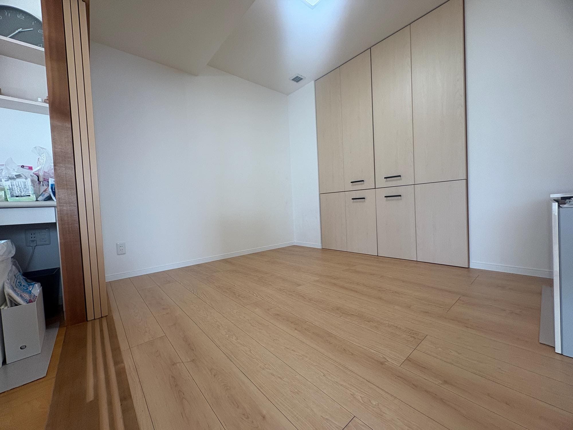 【部分リフォーム事例】RENOVESのポイントリノベ｜キッチン交換・キッチン収納・畳をフローリングへ