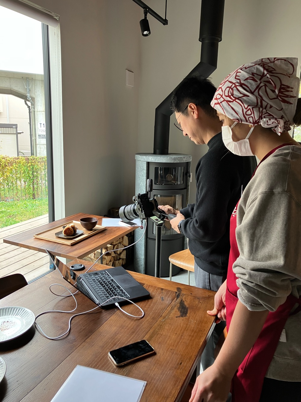 香ばしさの向こうに。おむすびと豚汁のお店dariaの新メニュー「焼きおにぎり」を撮影