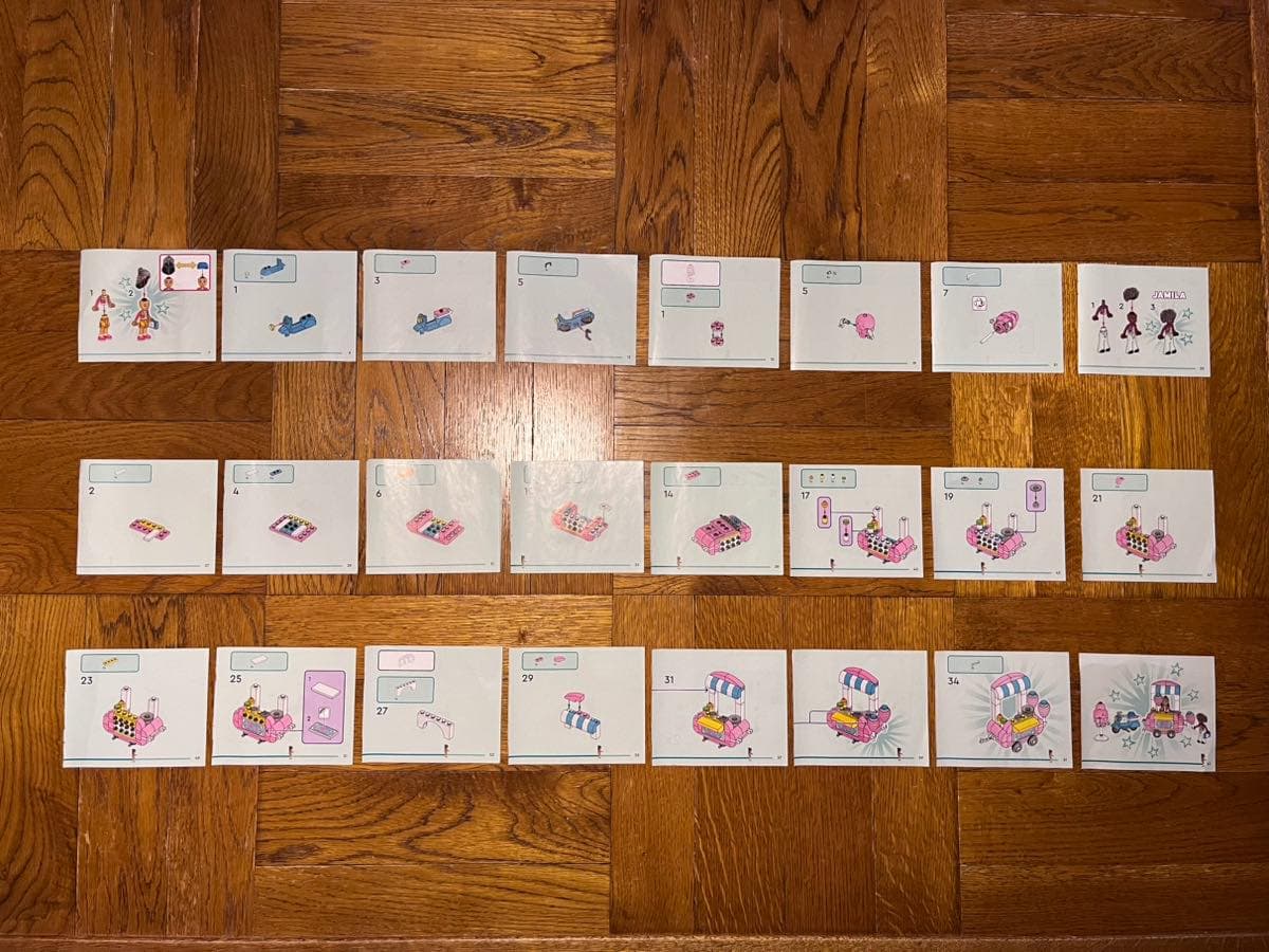 デザイナー小林の「簡単に作れるアドベントカレンダー講座２０２５」