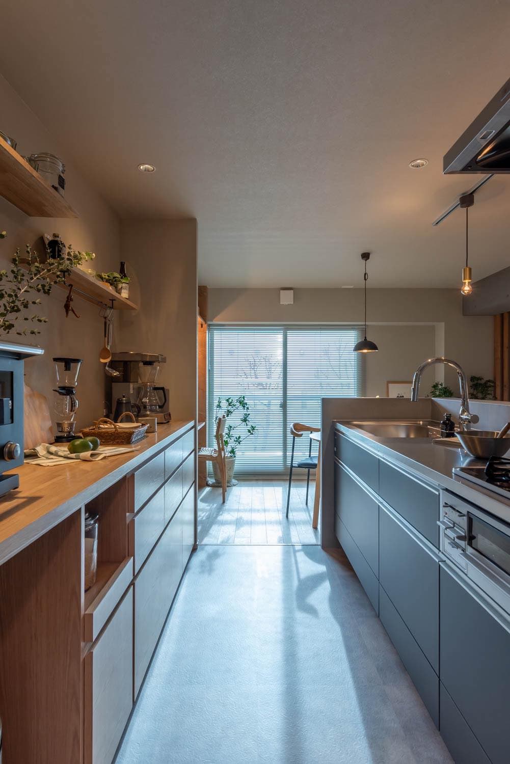 【ビフォーアフター】「まるでAesopの店舗」に暮らす。築40年の中古マンションが大変身！