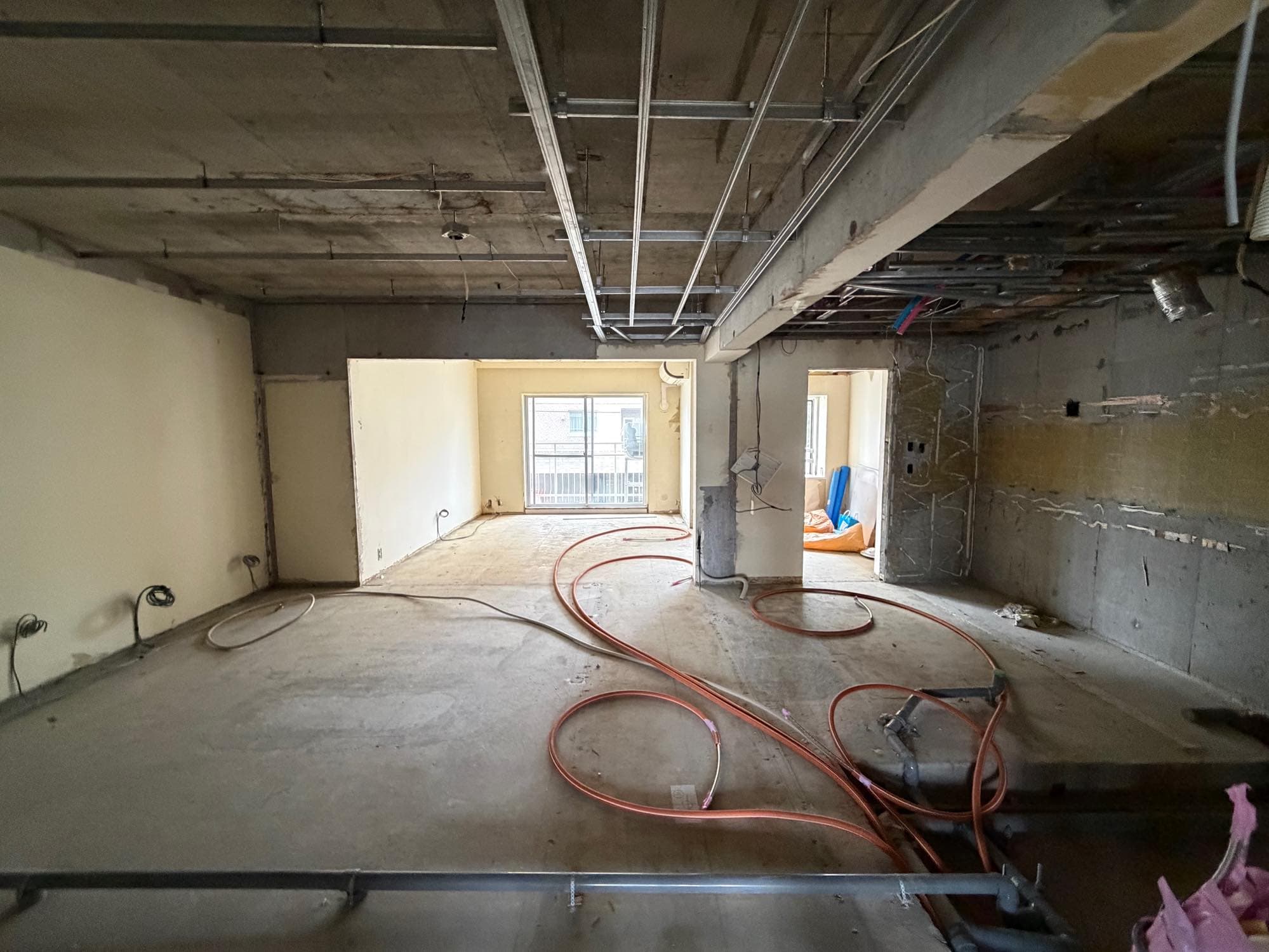 RENO CAFE「沈む空間」（マンションリノベーションの完成見学会）札幌市中央区