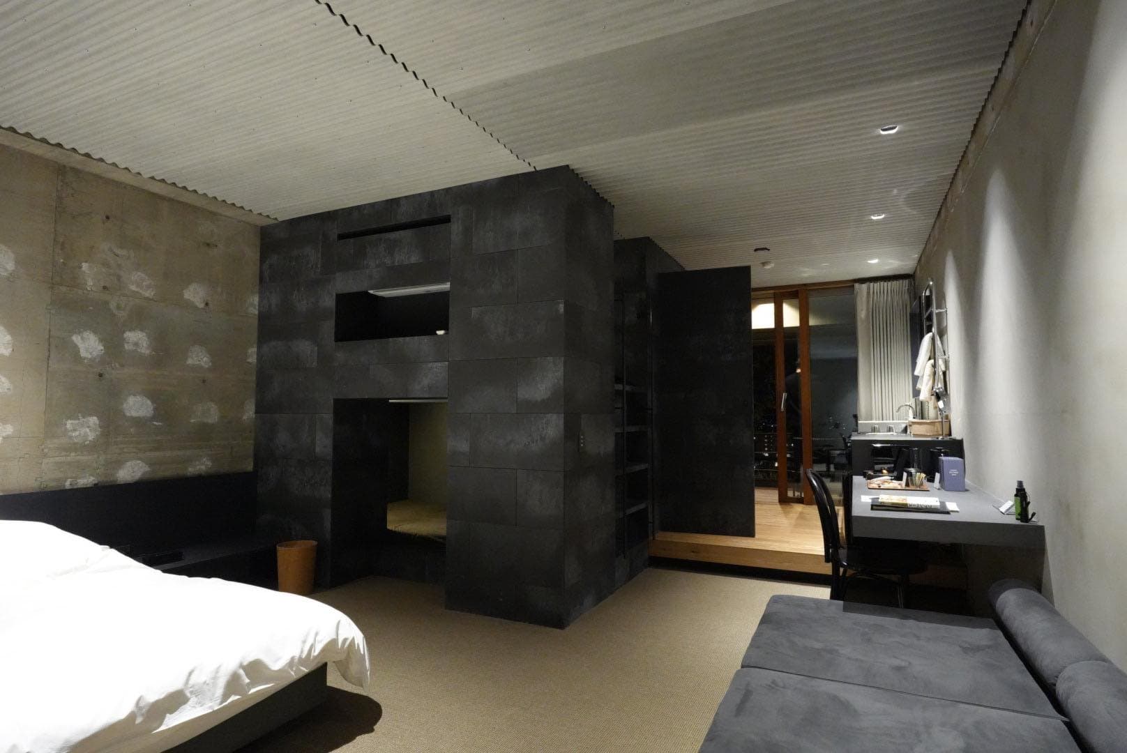 【お正月の旅】本好きの天国第二弾。念願の「松本本箱」に宿泊してきました