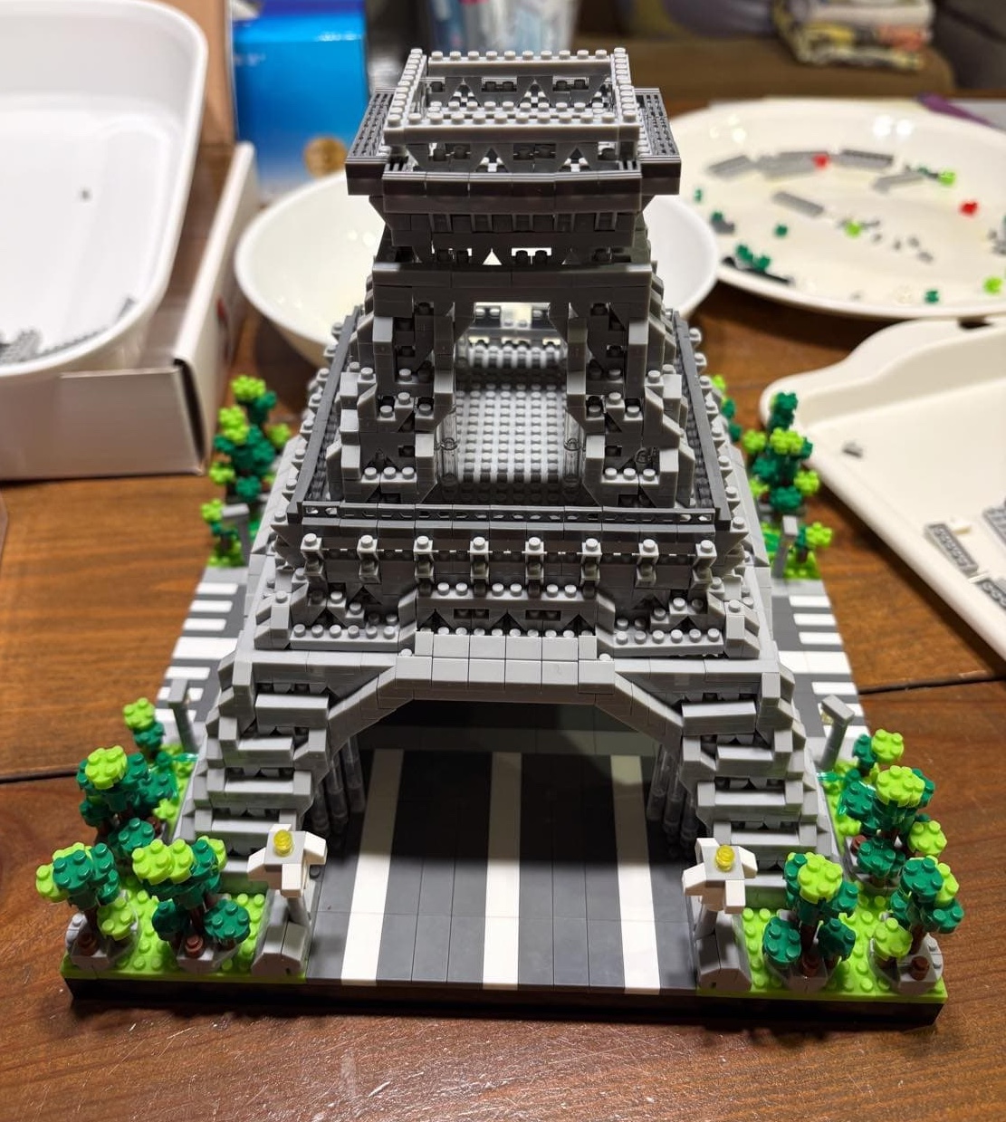 激闘14時間！エッフェル塔を作る