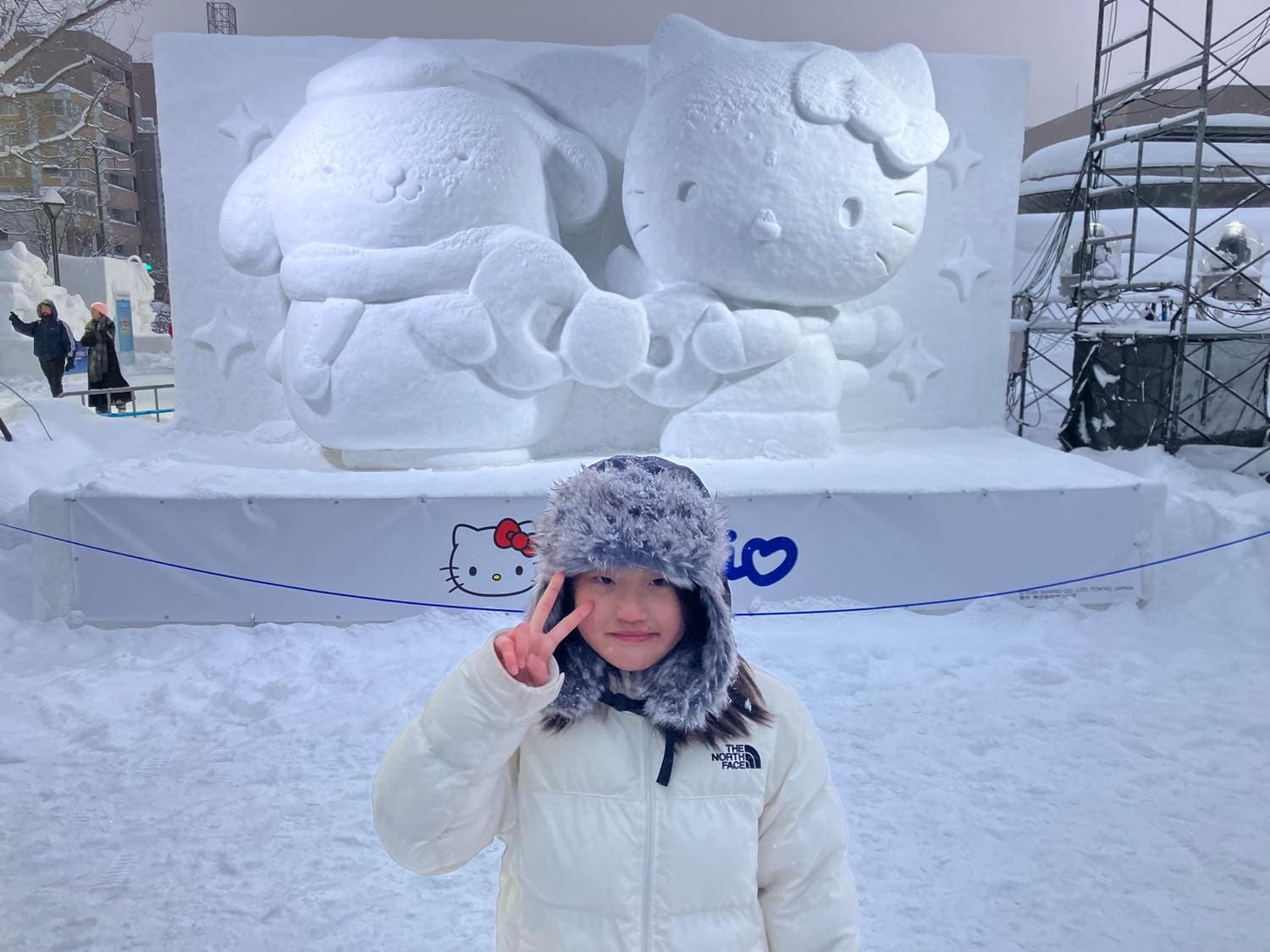 親子で歩いた、札幌の雪まつり