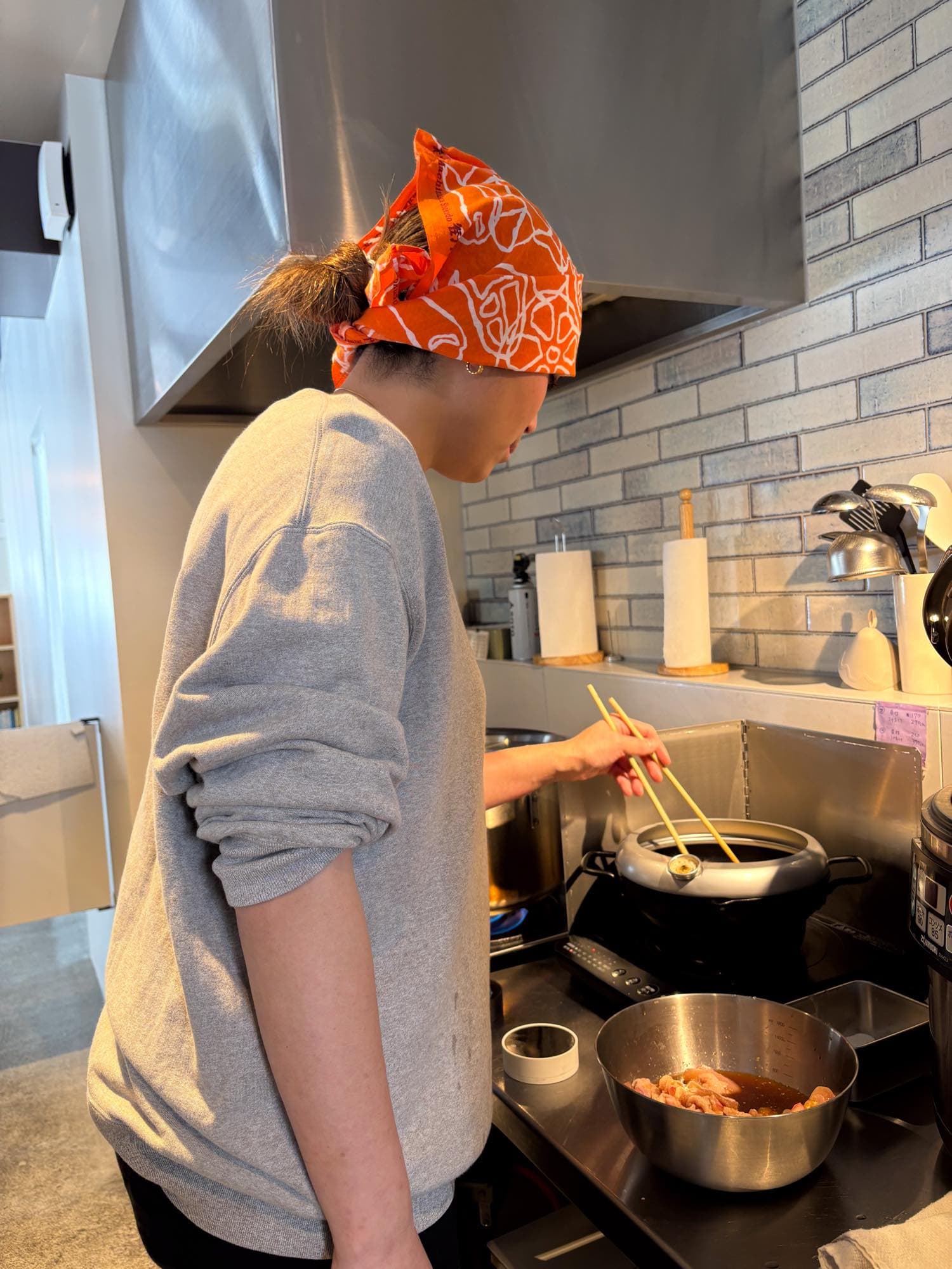 花レの敷地に「かまくら」出現！ 社員家族と過ごす冬の特別な一日