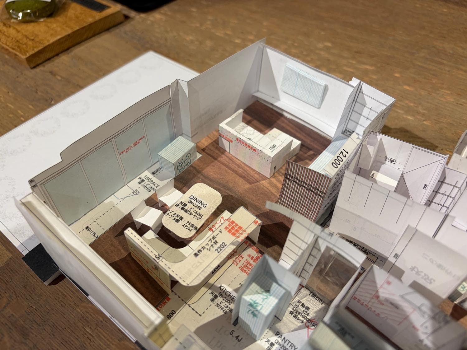 あの「お手製模型」がついに実物に！完成見学会 RENO CAFE「Remastered」開催