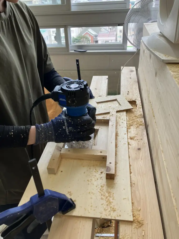 トリマー加工の現場