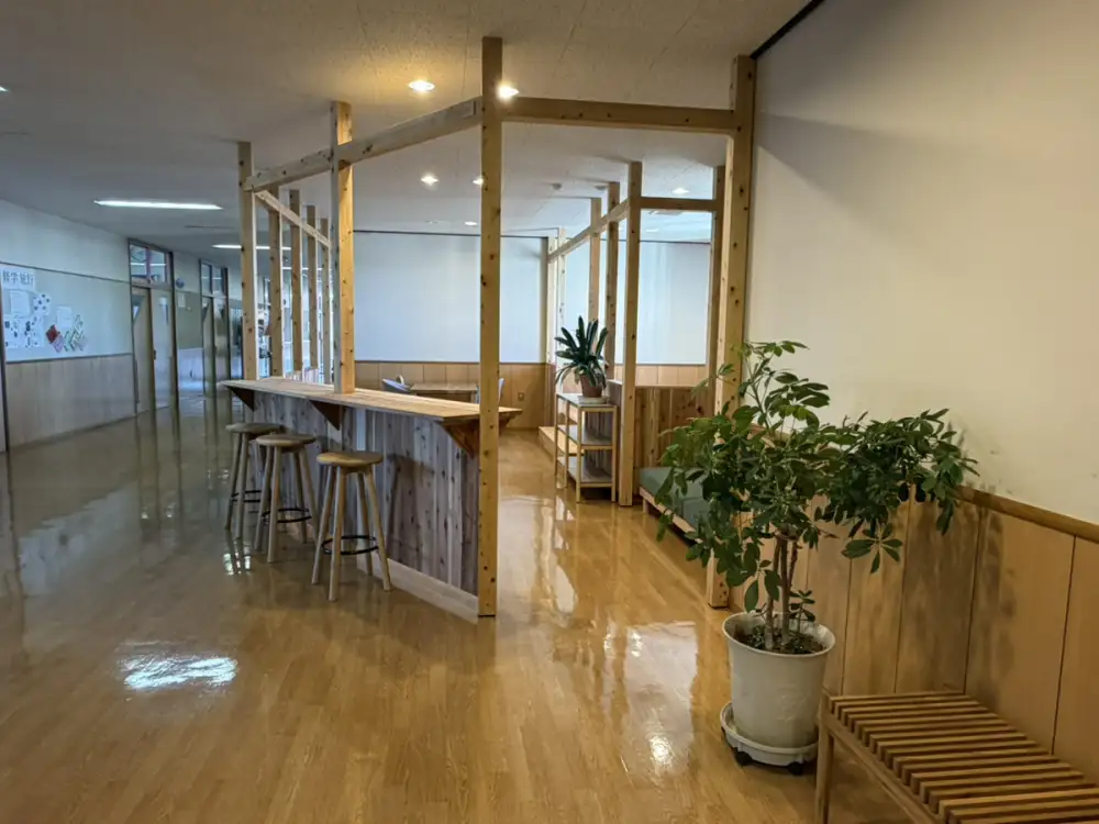 柱を建てて新しい空間に